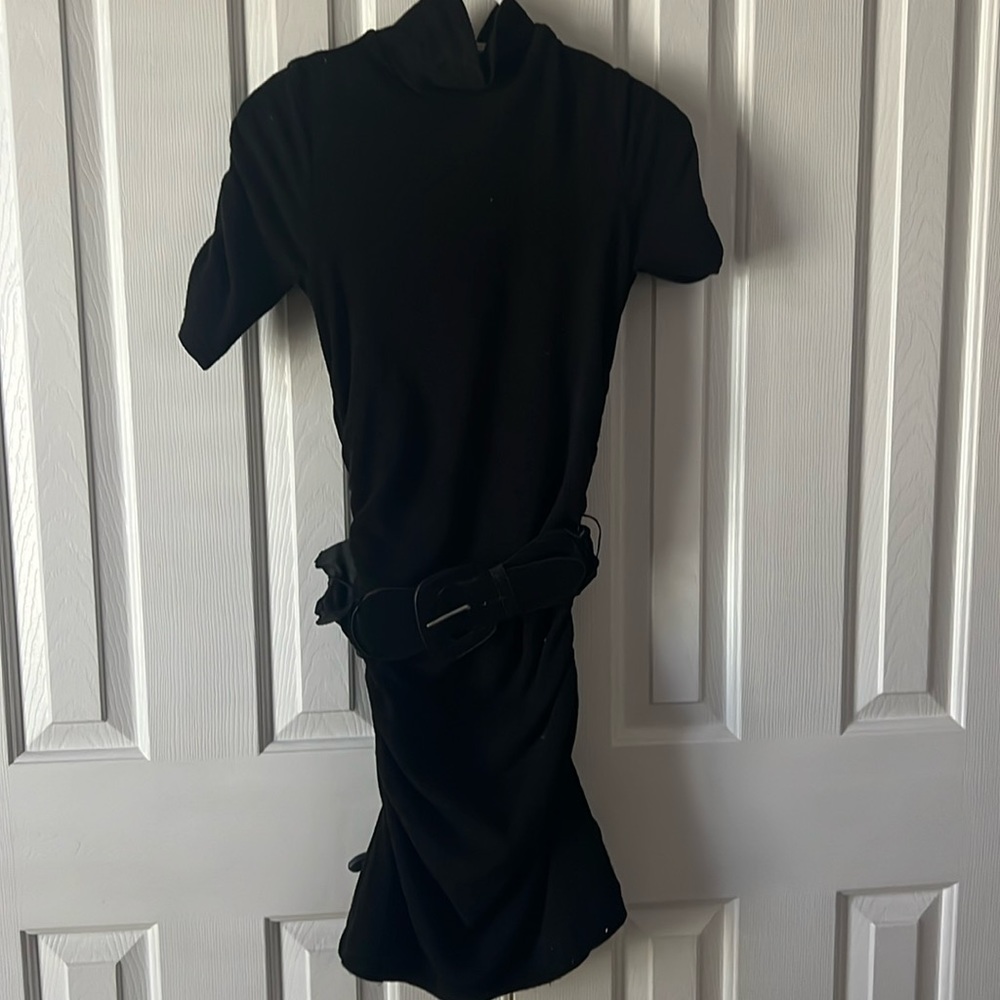 EUC Speechless belted sweater dress size small